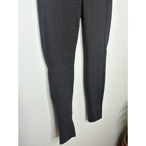 Liverpool Madonna Plaid Leggings Size 6 Black Grey Casual Stretch Jeggings - Picture 5 of 9